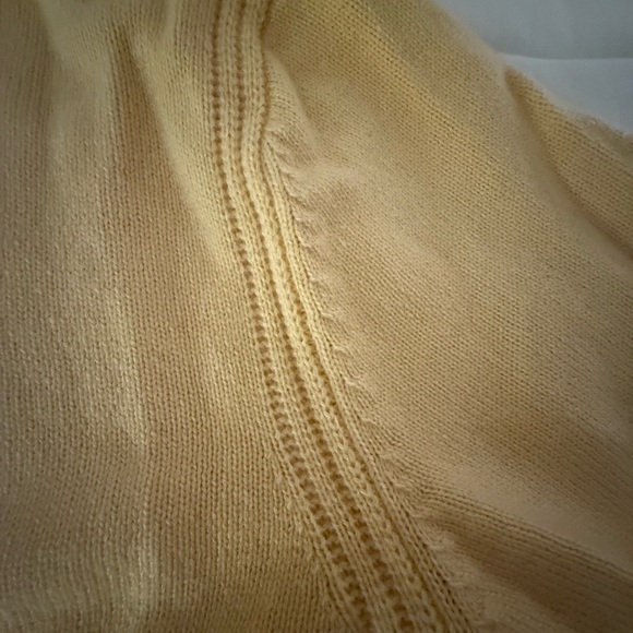 AYR Yellow CASHMERE Johnny Collar sweater  women’s Medium EXCELLENT condition - Picture 7 of 7